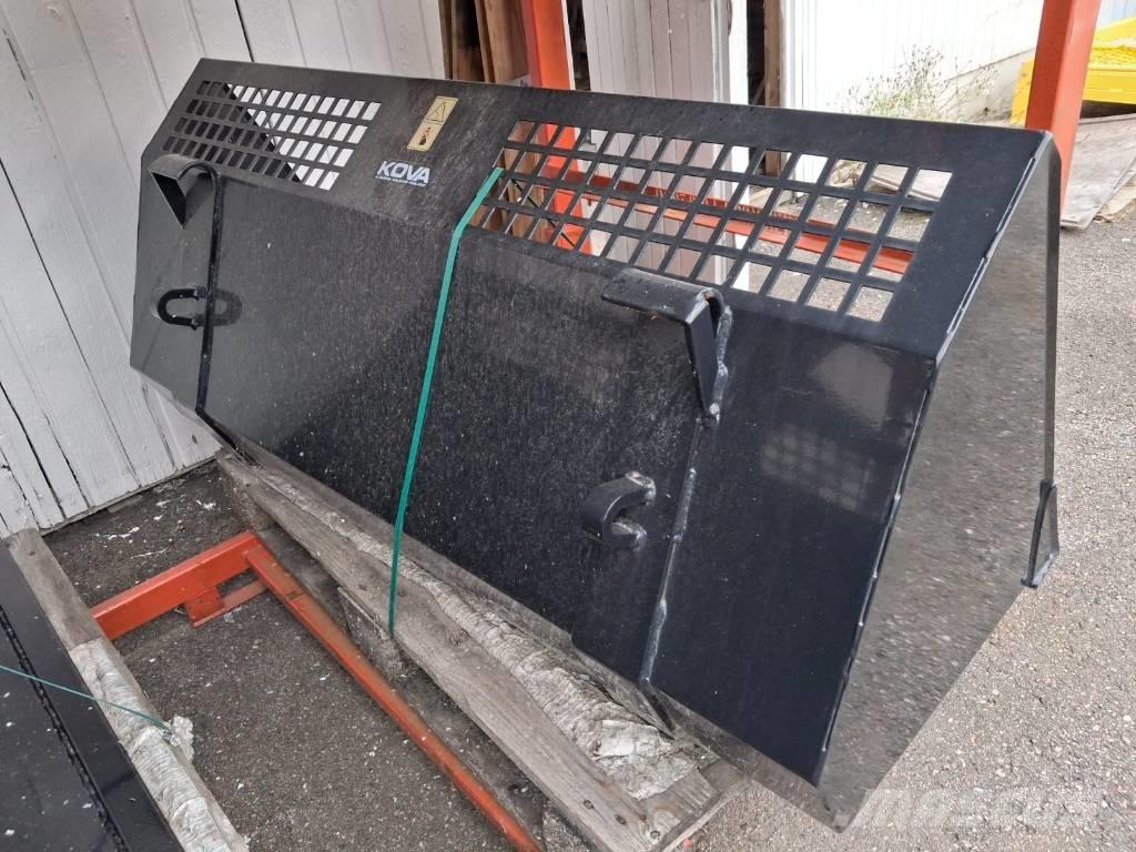 Kova Lumikauha 小型牽引機配件