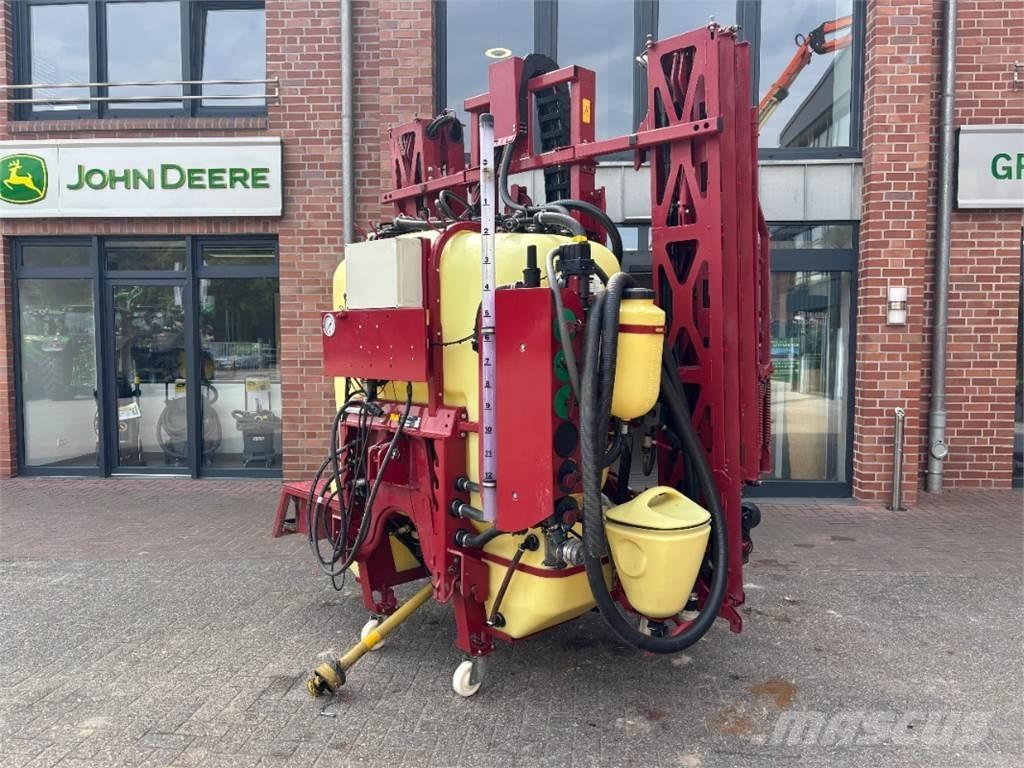 Hardi Master 1200 牽引式噴霧機
