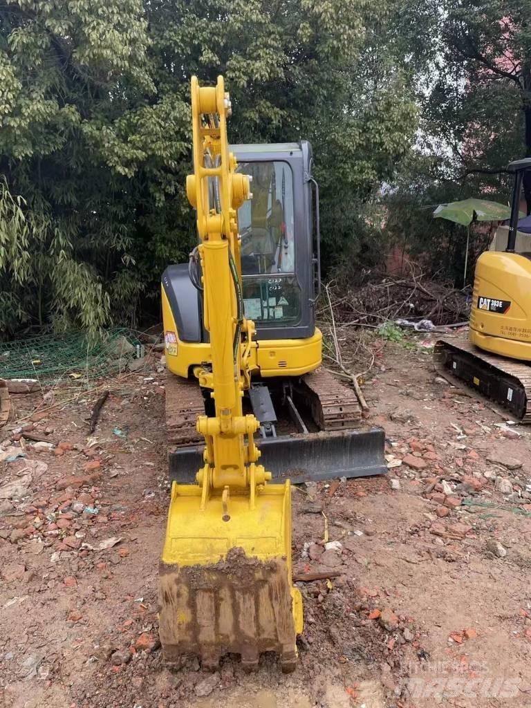 Komatsu PC 30 小型挖土機/掘鑿機<7t(小型挖掘機)