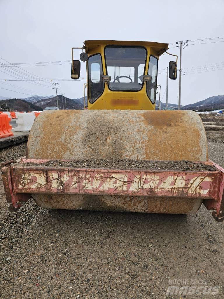 Dynapac CA 251 土壤壓實機