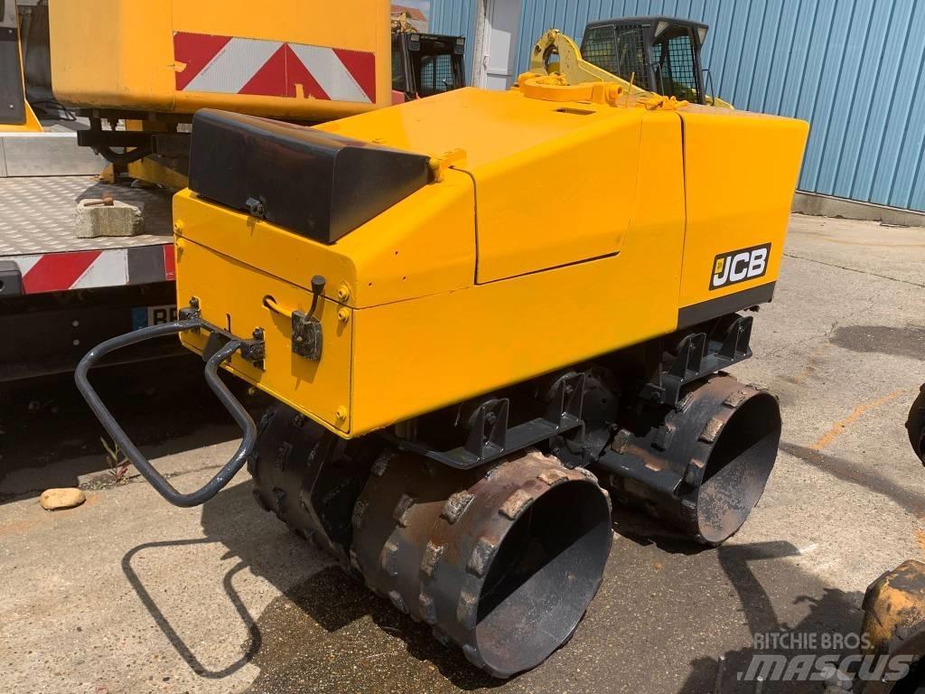 JCB VM 1500 雙輪滾壓機