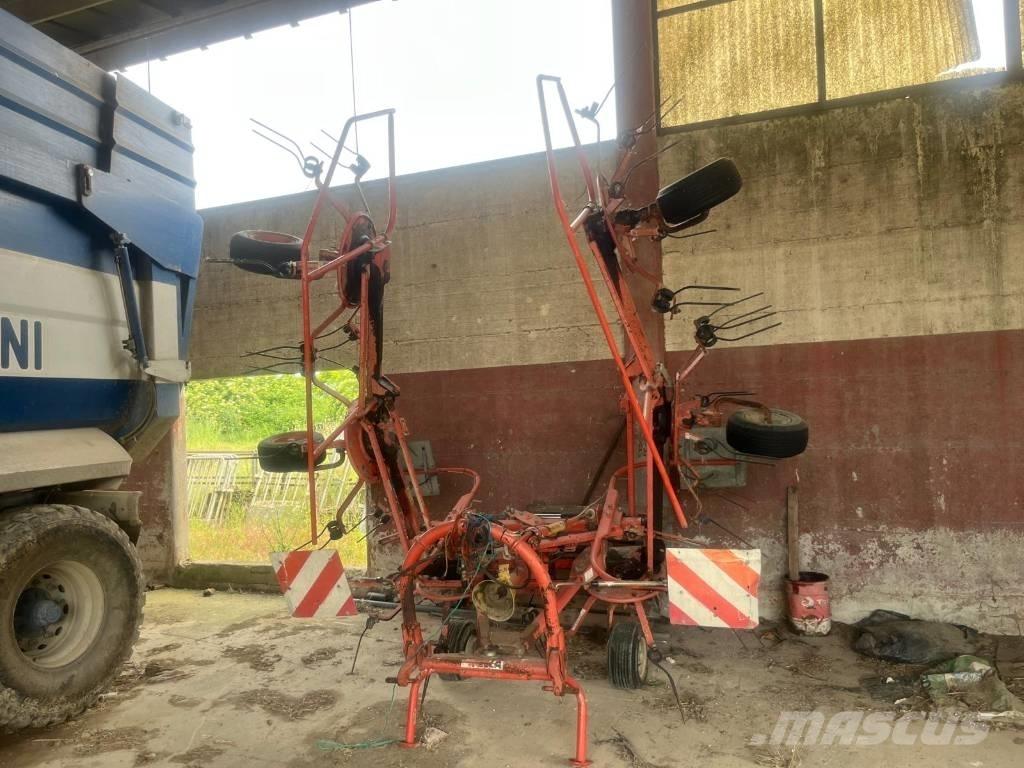 Lely TH 680 耙與翻草機