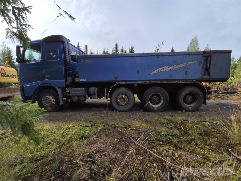Volvo FH16 8x4 550 傾卸式卡車