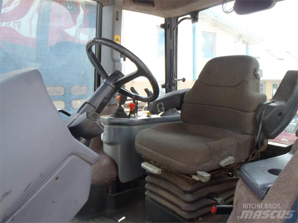 Ford 8770 曳引機