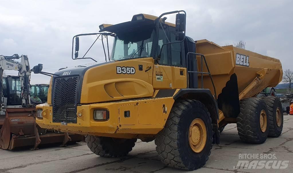 Bell B 35 D 鉸接式起吊車