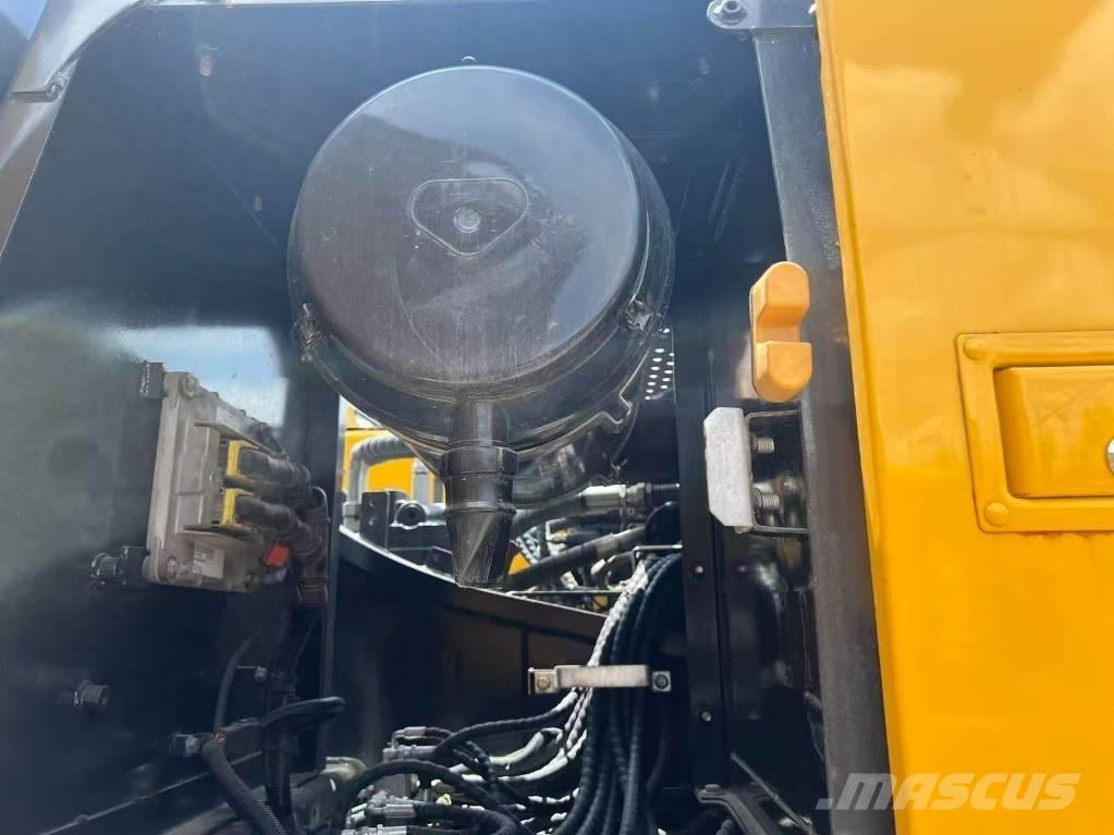 Volvo EC 290 履帶式 挖土機/掘鑿機/挖掘機