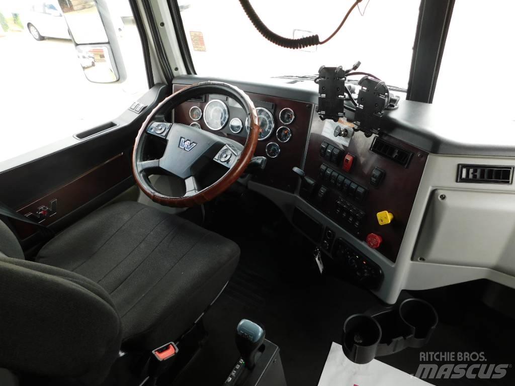 Western Star 5700 XE 曳引機組件