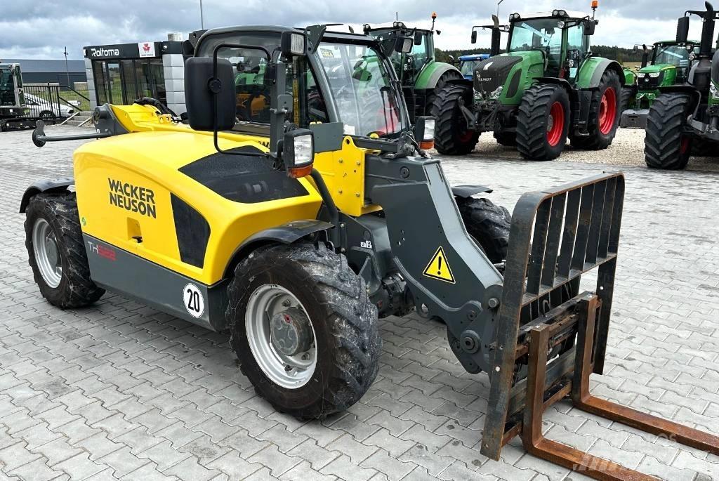Wacker Neuson TH 522 伸縮臂操作車