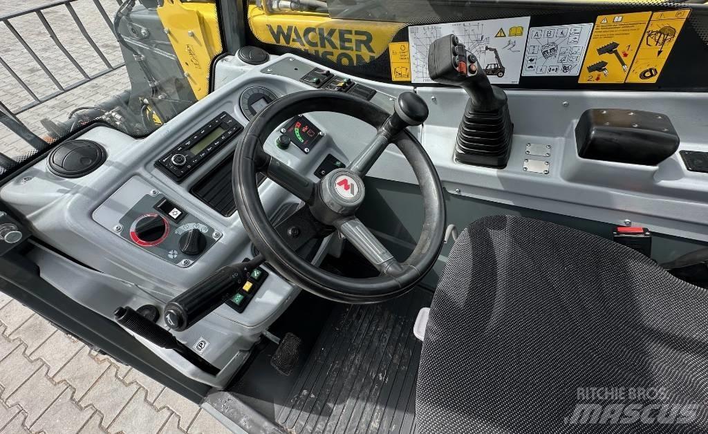 Wacker Neuson TH 522 伸縮臂操作車