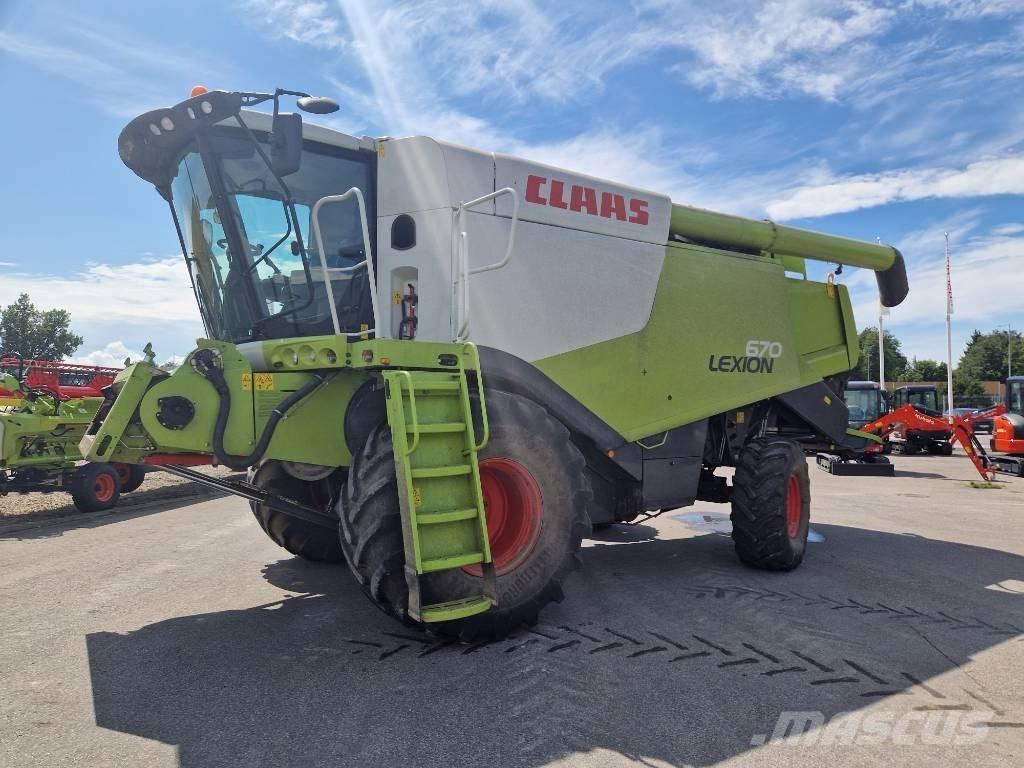 CLAAS Lexion 670 聯合收穫機