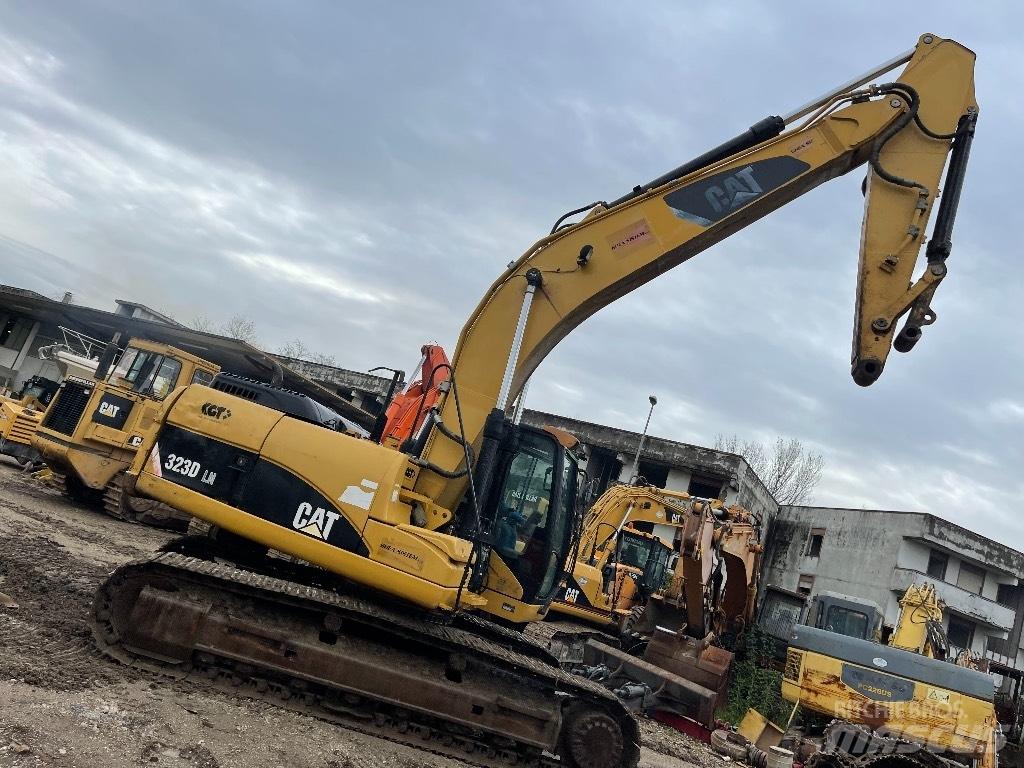 CAT 323 D 履帶式 挖土機/掘鑿機/挖掘機