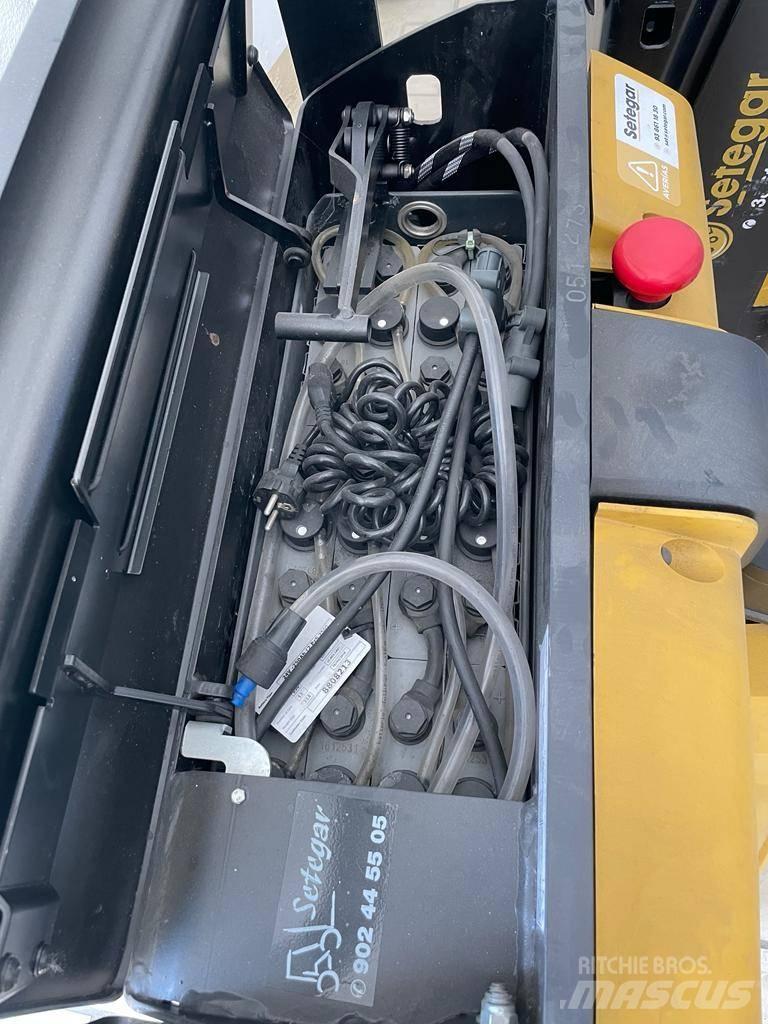 Yale MP 18 AC 低架升降機