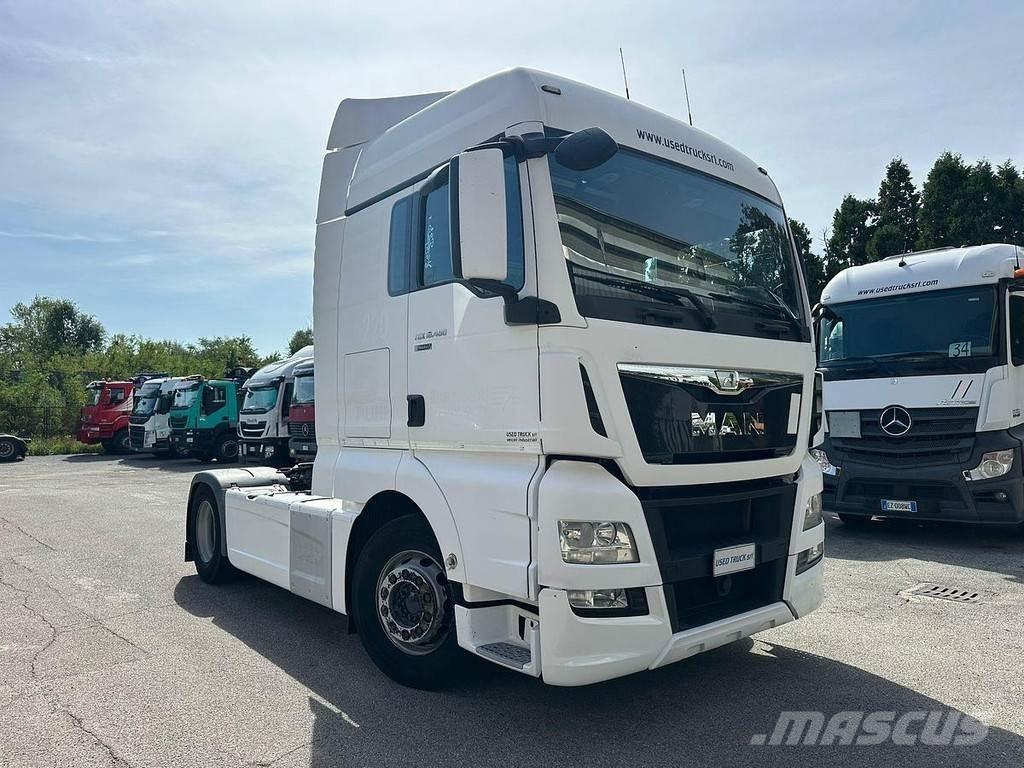 MAN TGX 18.480 曳引機組件