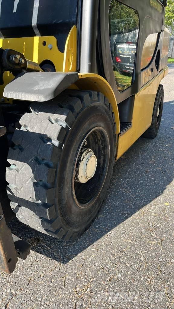 Yale GDP 30 VX 柴油卡車