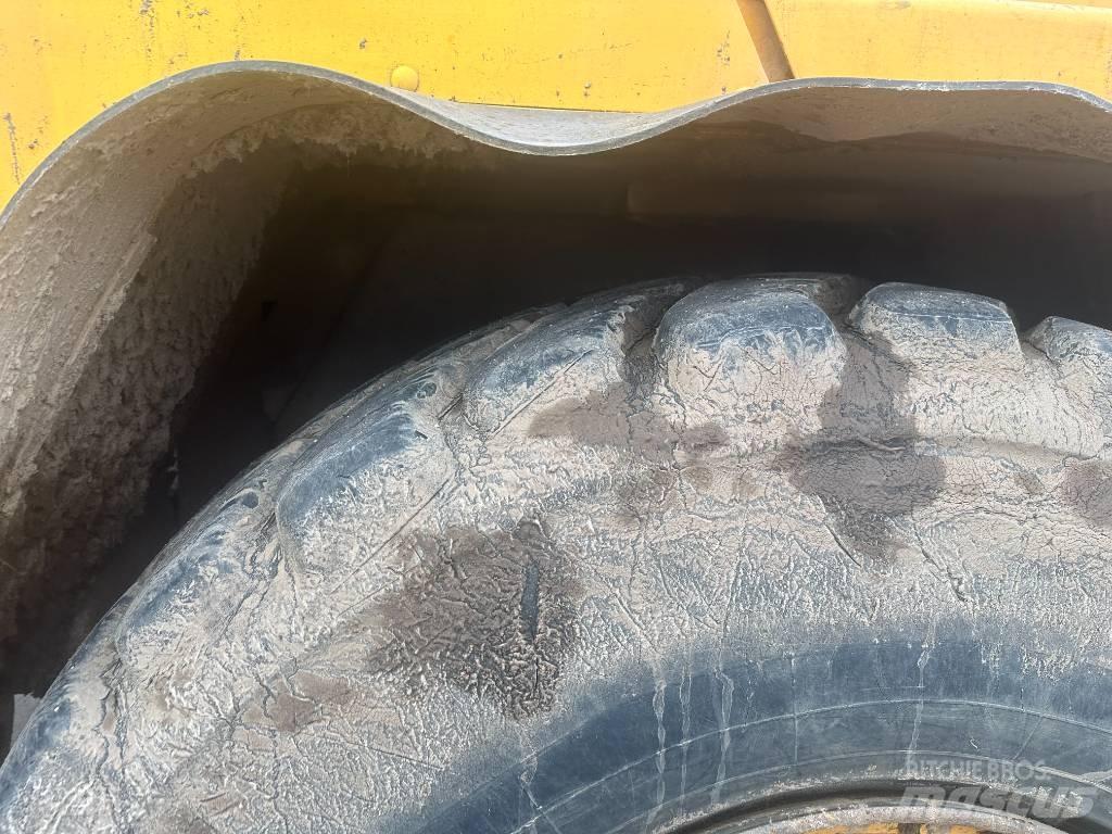 Moxy MT31 鉸接式起吊車