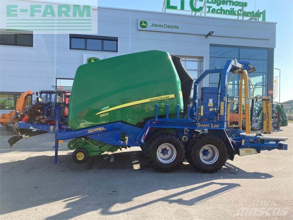 John Deere 960 方形打捆機