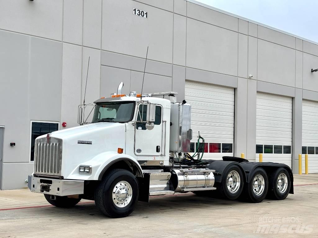 Kenworth T 800 曳引機組件