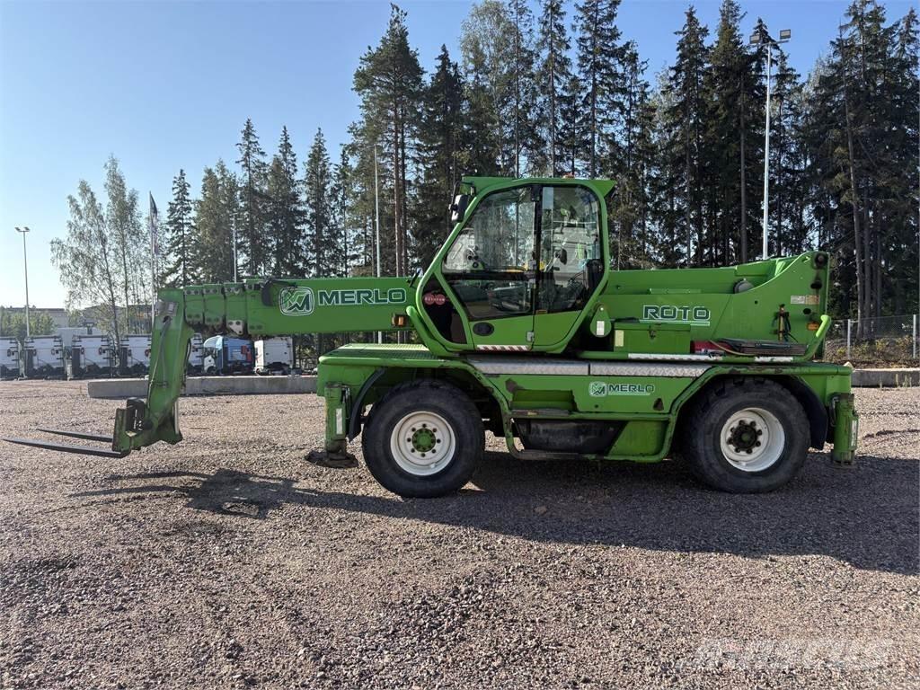 Merlo Roto 40.26 伸縮臂操作車
