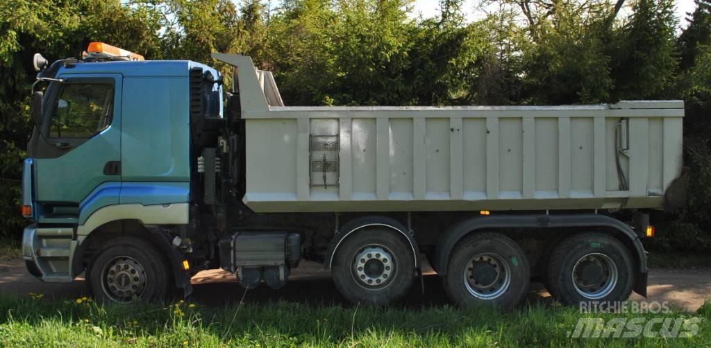 Sisu E12 傾卸式卡車