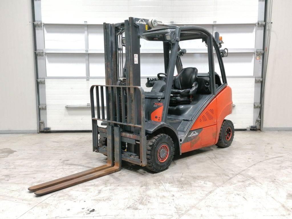 Linde H25T-01 液化石油氣LPG卡車
