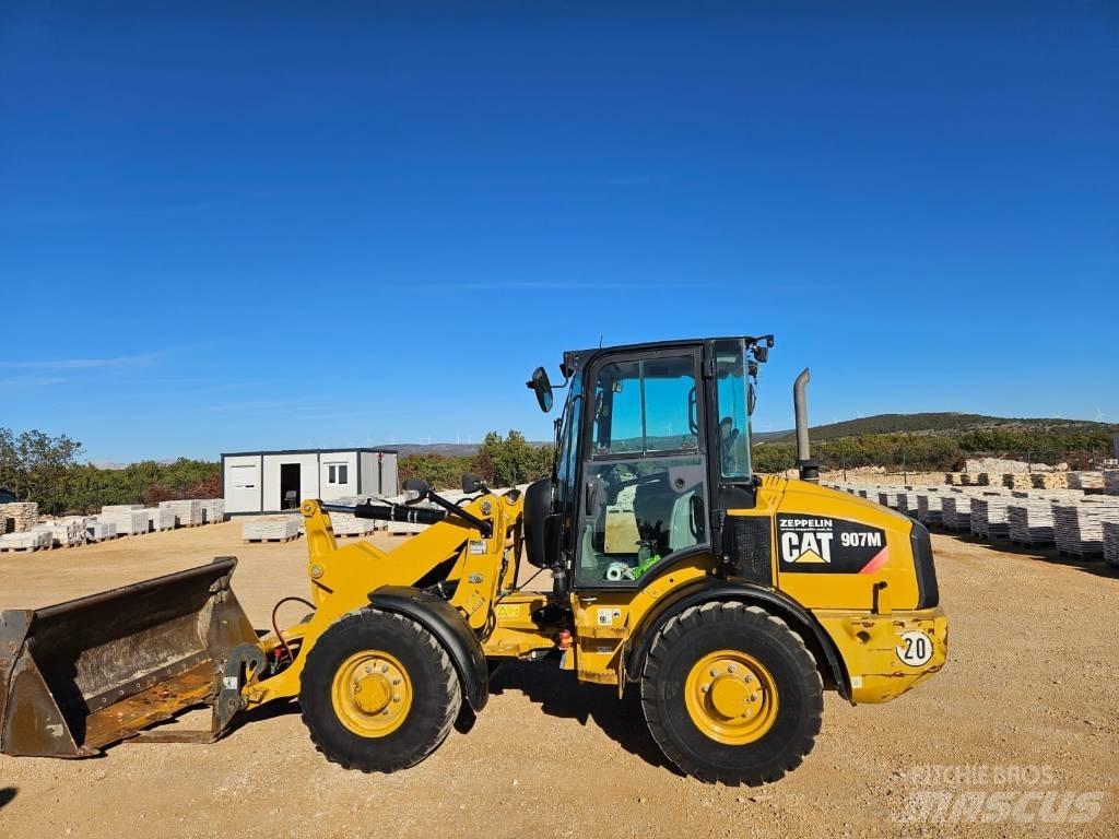 CAT 907 M 輪胎式裝載機