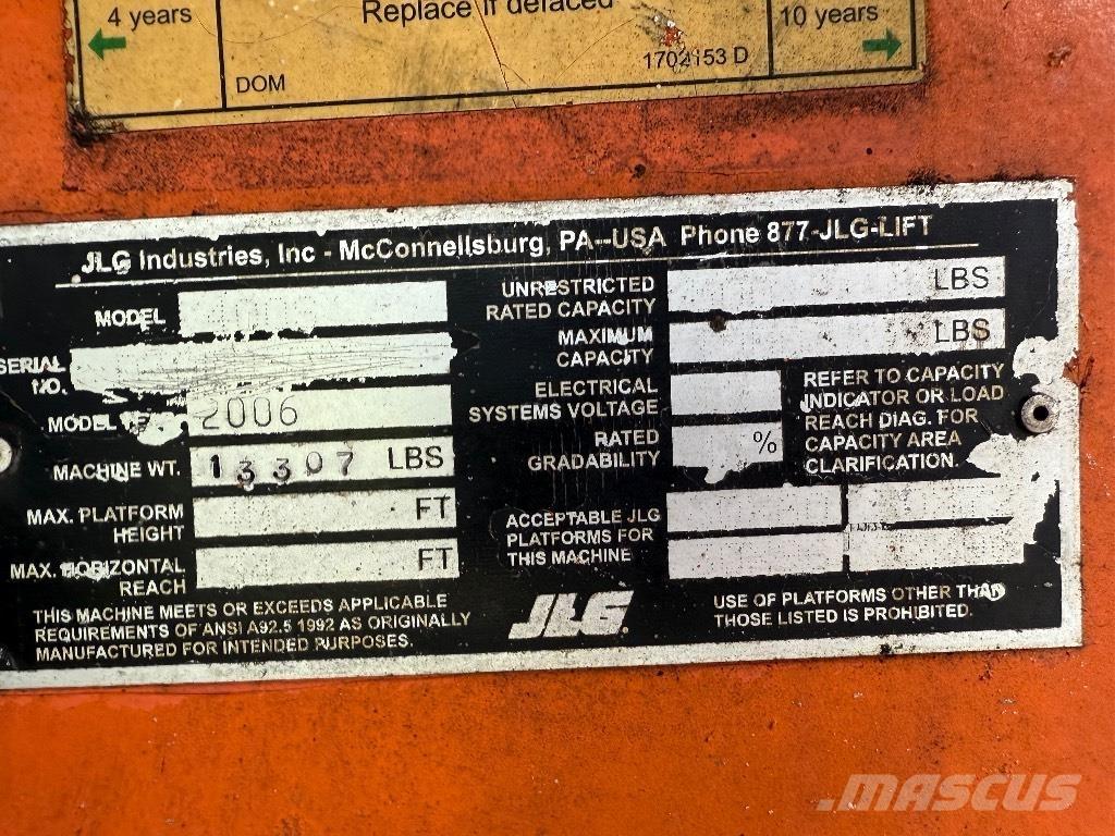 JLG 400 S 伸縮臂高空作業車