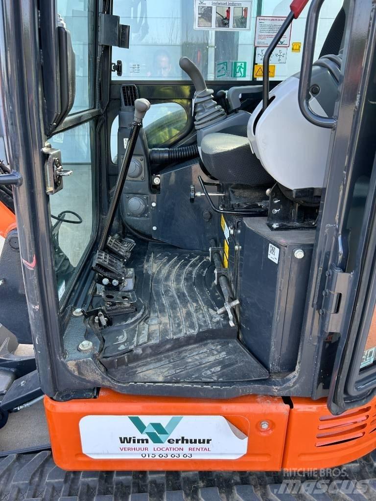 Hitachi ZX 26 U-6 小型挖土機/掘鑿機<7t(小型挖掘機)