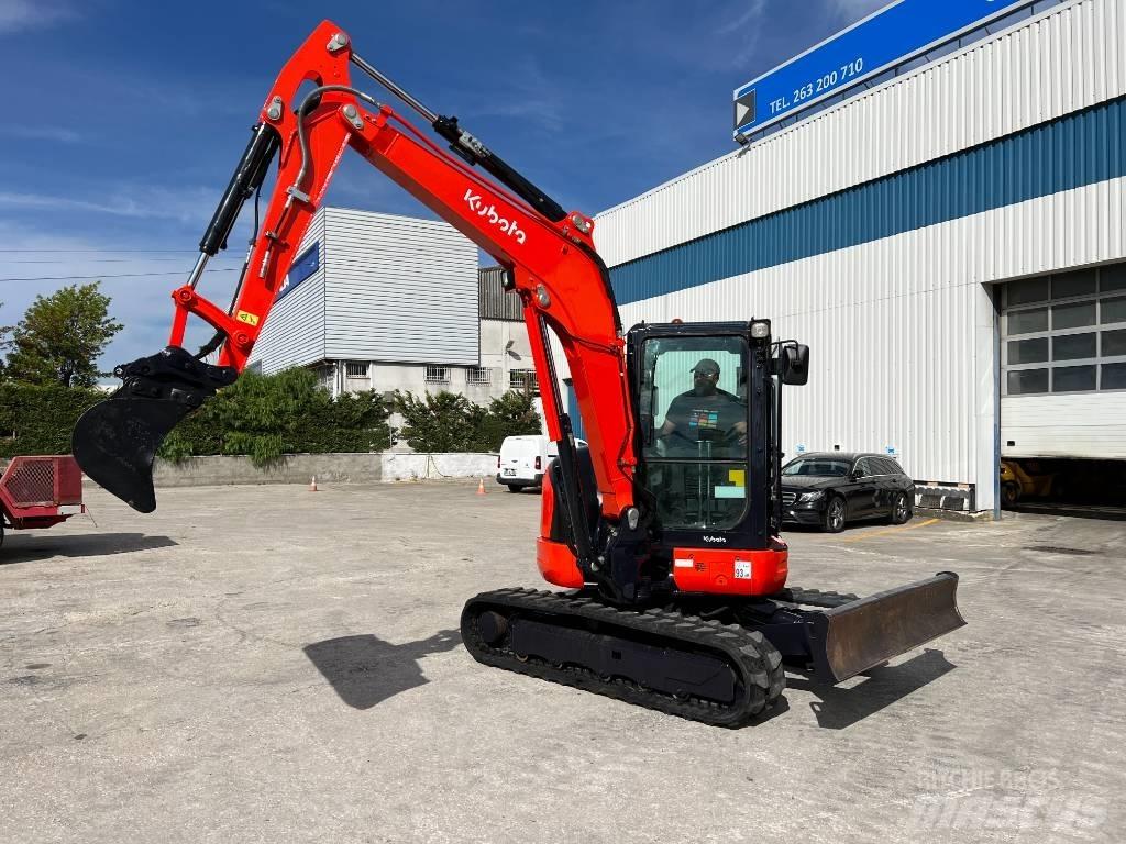 Kubota U 55-4 小型挖土機/掘鑿機<7t(小型挖掘機)