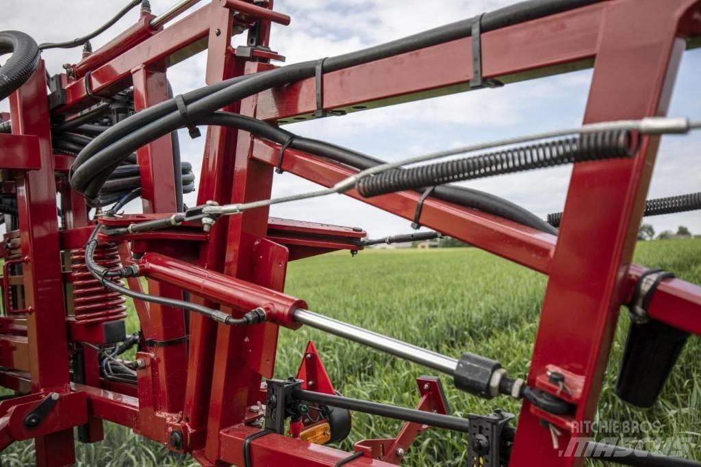 Hardi Ranger 2500 牽引式噴霧機