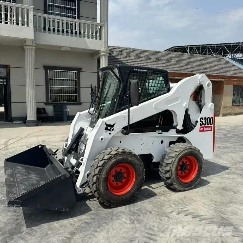 Bobcat S 300 滑移轉向裝載機