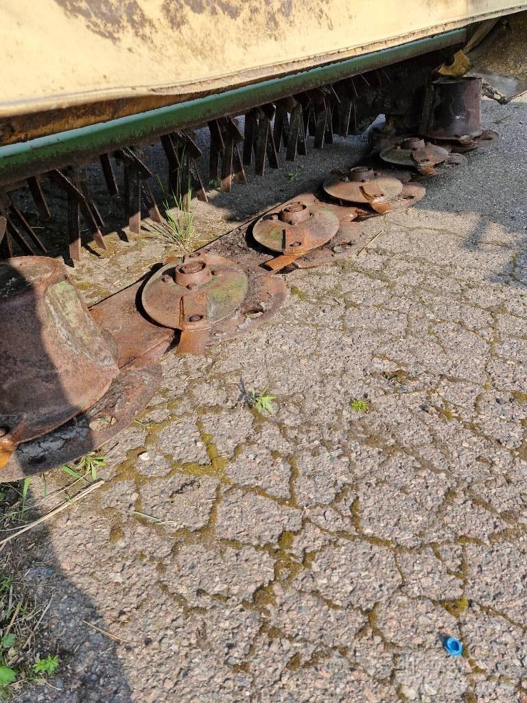 Krone AM 243 cv 割草調節裝置