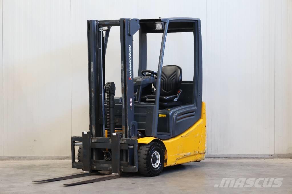 Jungheinrich EFG 213 電動堆高機