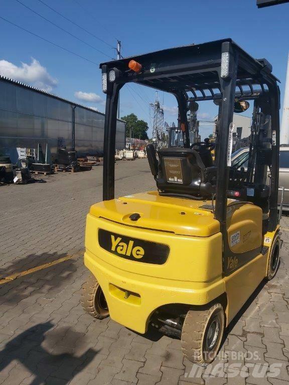 Yale ERP25VL 電動堆高機