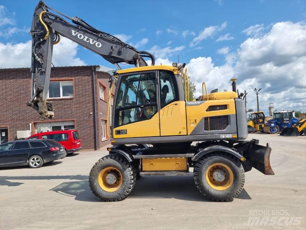 Volvo EW 140 D 旋轉式挖土機/掘鑿機/挖掘機