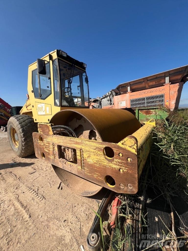 Bomag BW 211 D-3 單輪滾壓機