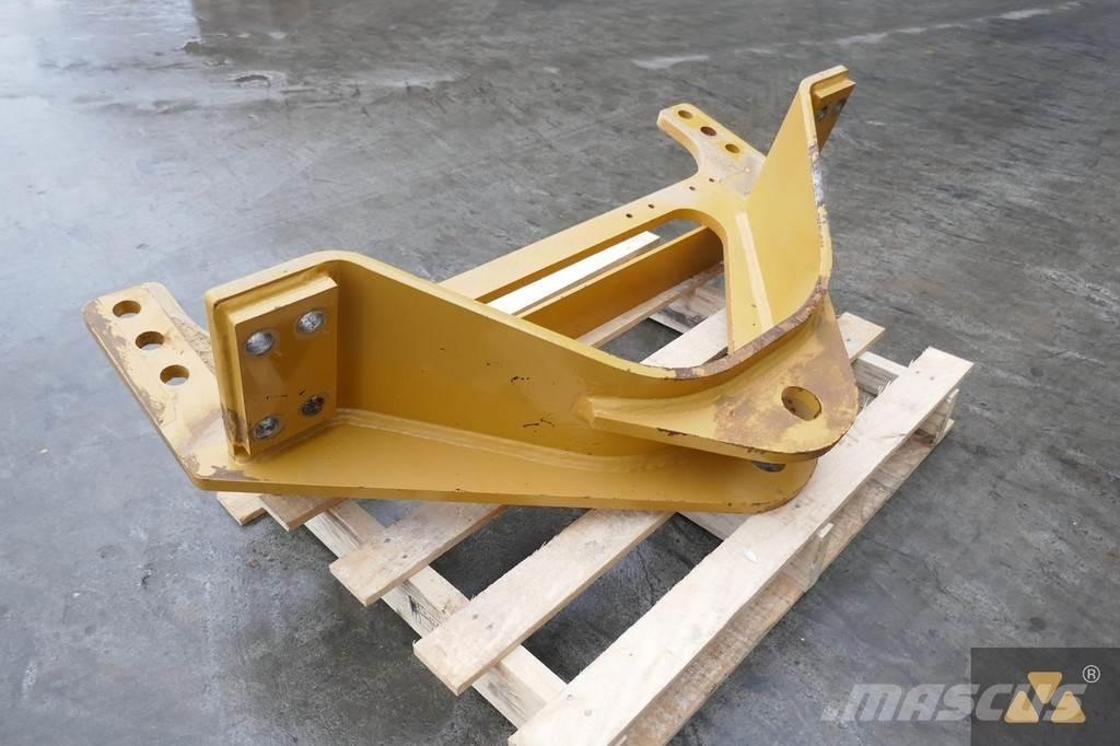CAT 140M3 Drawbar 其他組件