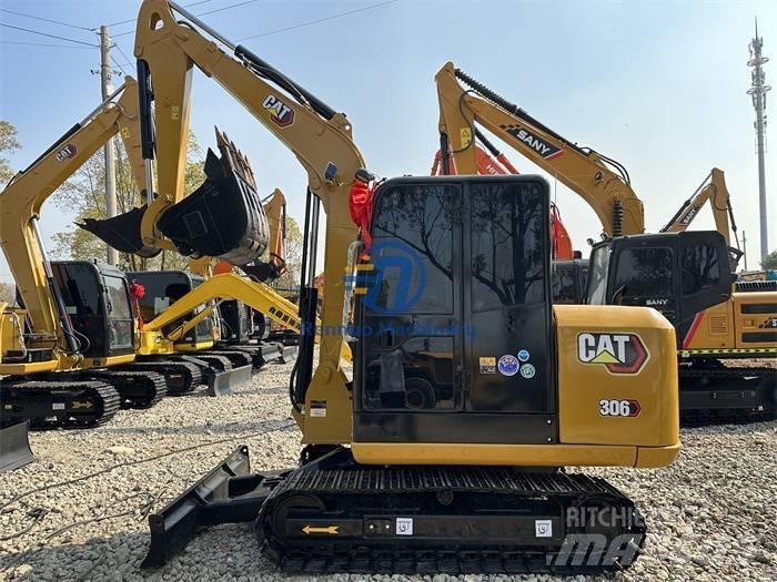 CAT 306E 小型挖土機/掘鑿機<7t(小型挖掘機)