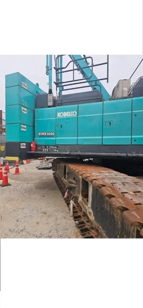 Kobelco BMS1000 履帶式起重機