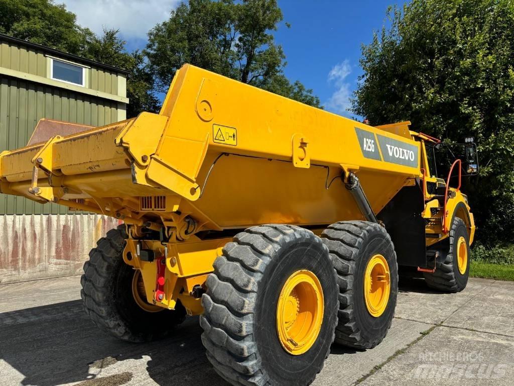 Volvo A 25 G 鉸接式起吊車