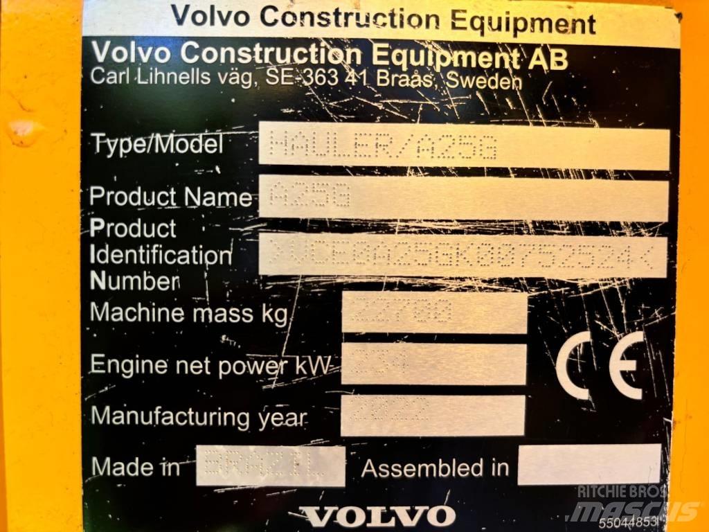 Volvo A 25 G 鉸接式起吊車