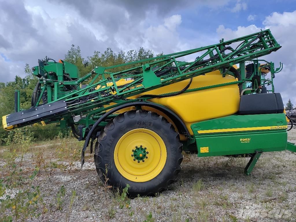 John Deere R 962 i 牽引式噴霧機