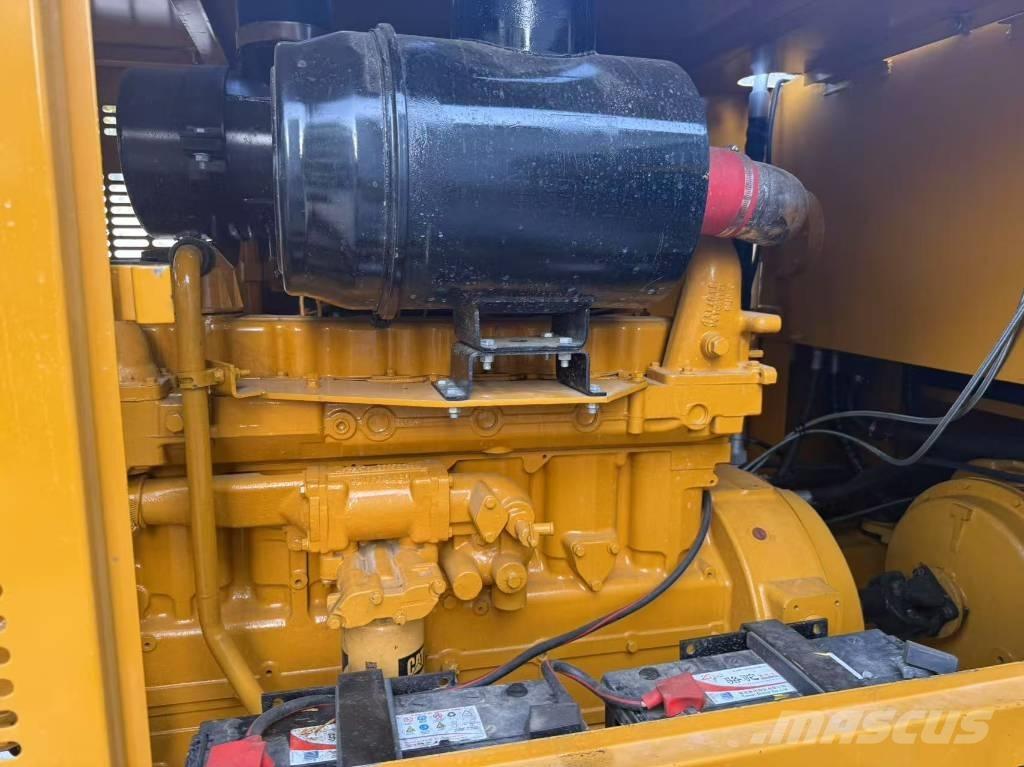 CAT 140 G 平土機