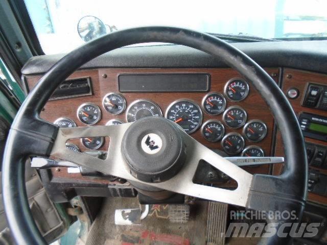 Western Star 4900 SA 傾卸式卡車