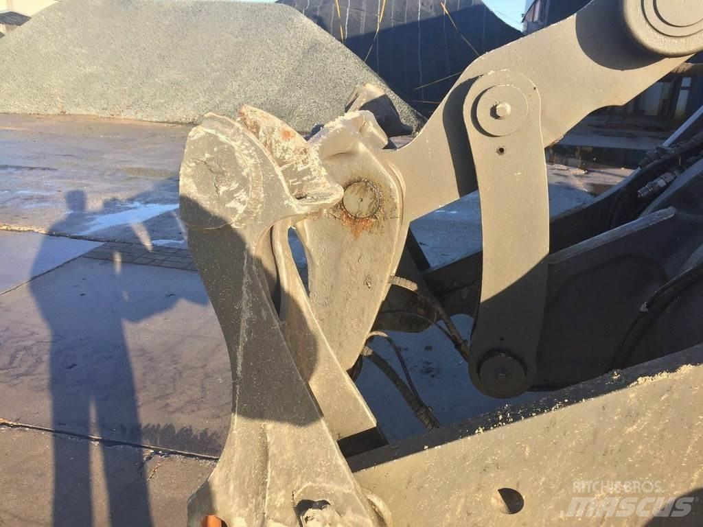Volvo L 120 F 輪胎式裝載機
