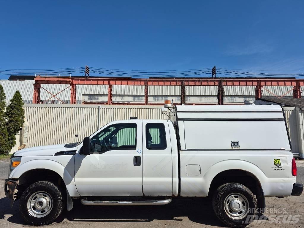 Ford F 250 皮卡.傳統半斗卡車/側卸板