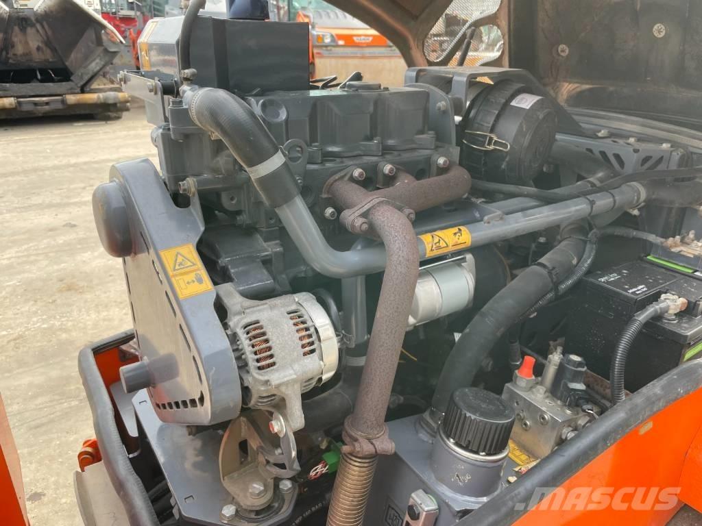 Hamm HD 12 VV 雙輪滾壓機