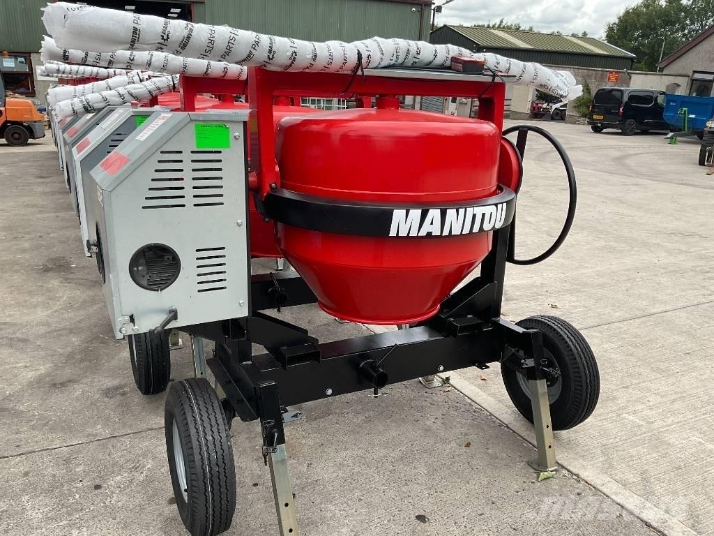 Manitou CMT340 伸縮臂操作車