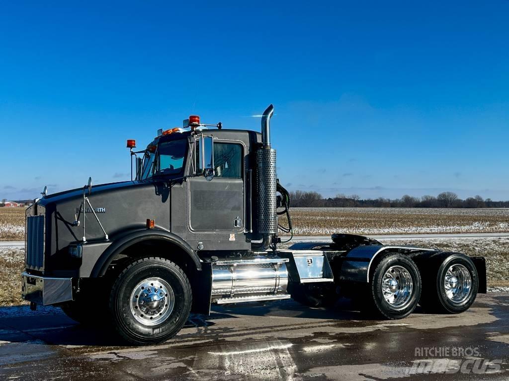 Kenworth T 800 曳引機組件