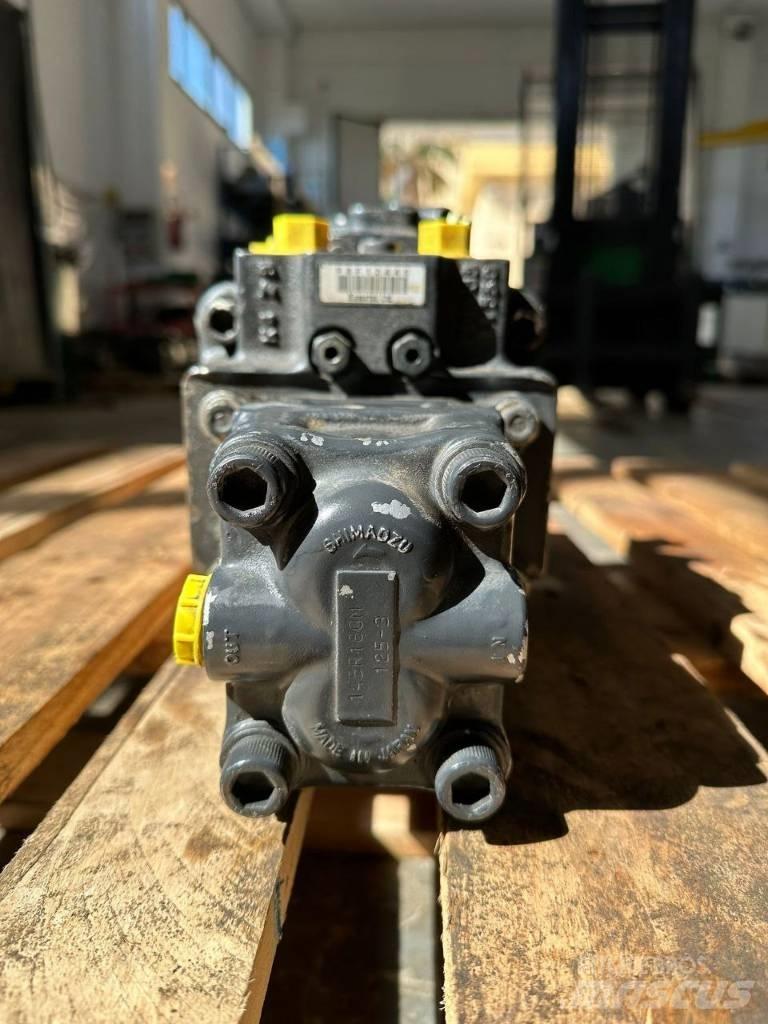 Komatsu PC 30 MR-1 油壓