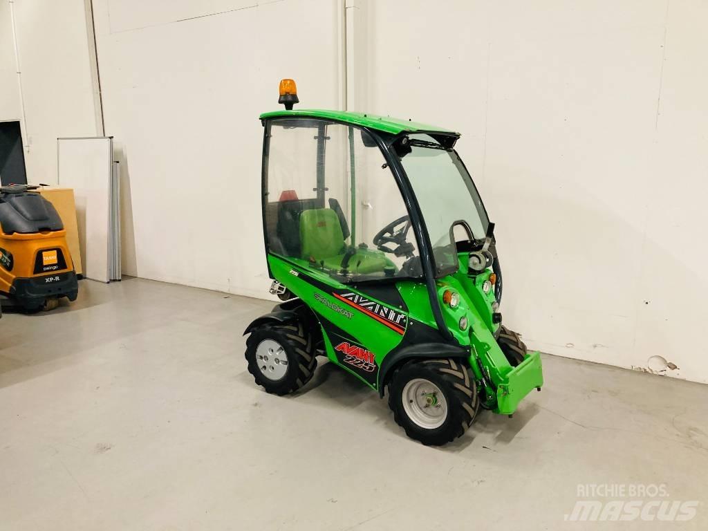 Avant 225 小型裝載機